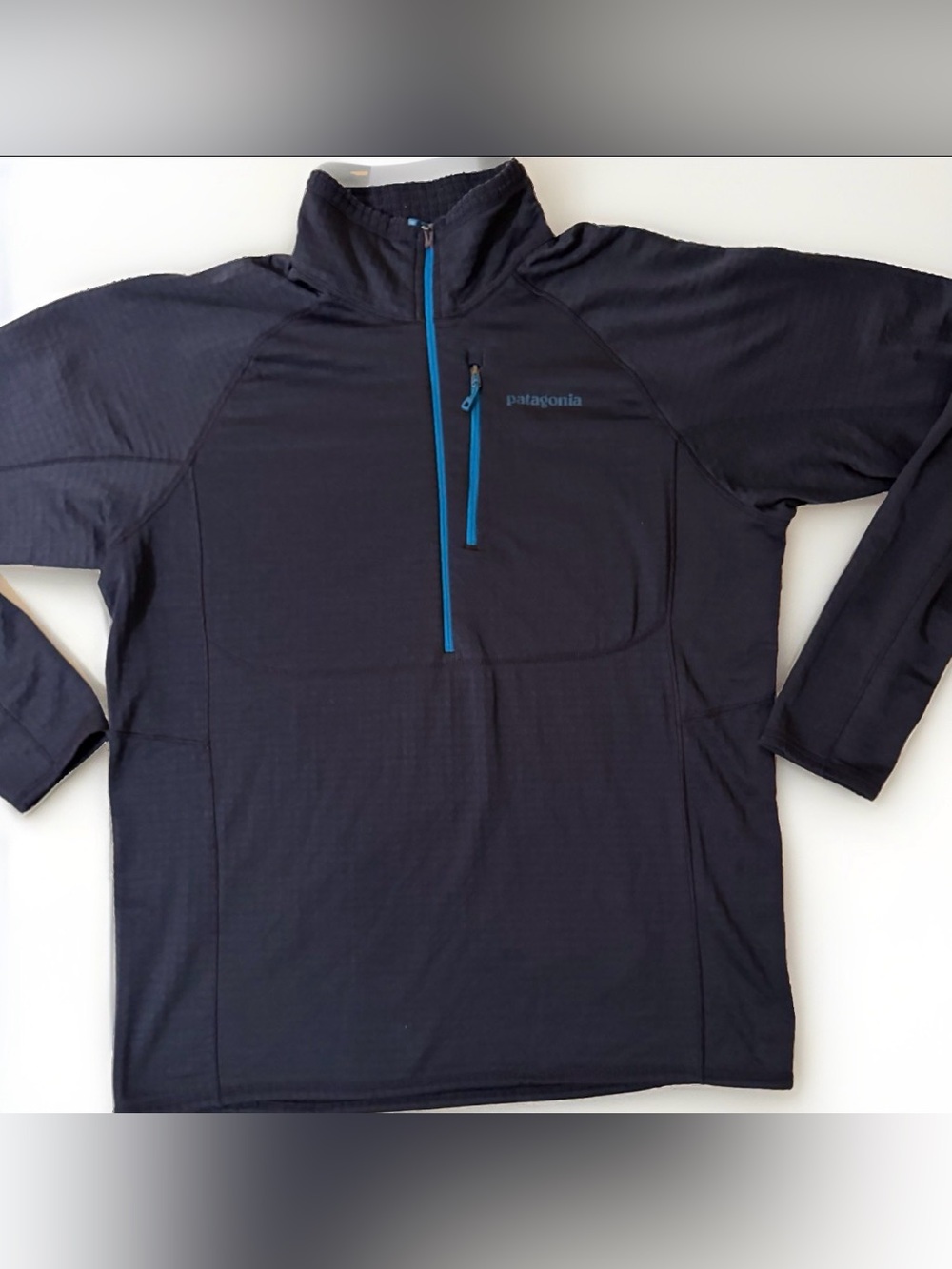 Patagonia Mens 1/2 Half Zip R1 Blue Grid Fleece Midlayer Pullover Size L NWOT